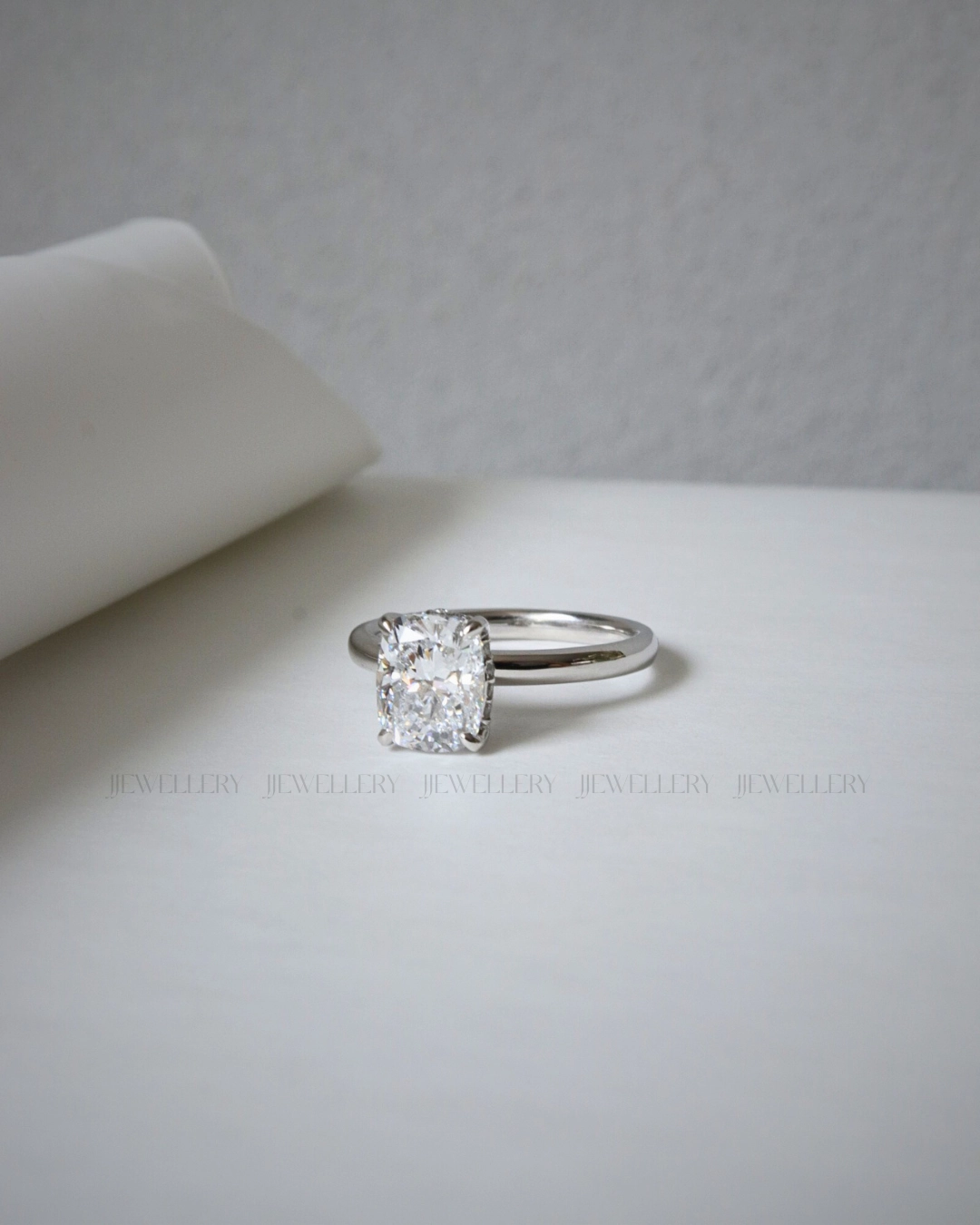 Nhẫn cưới bạch kim PT900 chế tác tại JJewellery Quận 1 TPHCM