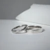 Nhẫn cưới bạch kim khác gì với nhẫn cưới vàng 18k