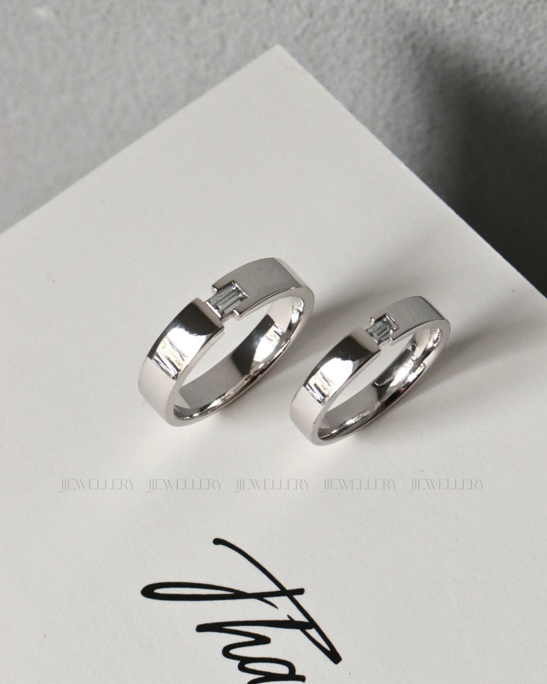 ai nên chọn bạch kim, ai nên chọn vàng 18K?